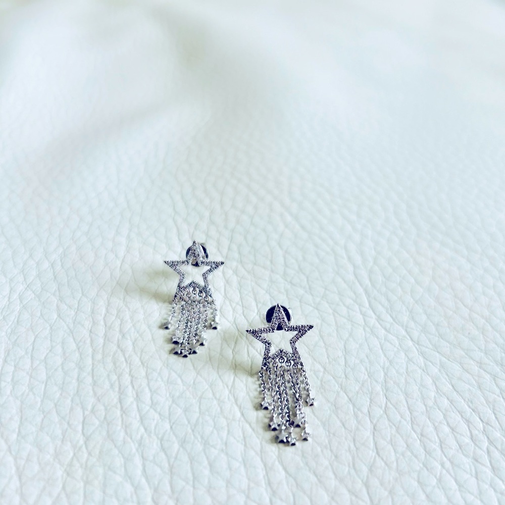 Shy creations 14k white gold diamond earrings.